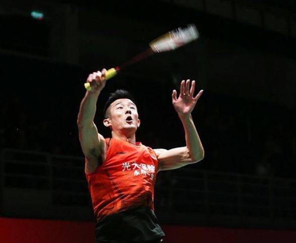 但足球比赛 但足球比赛