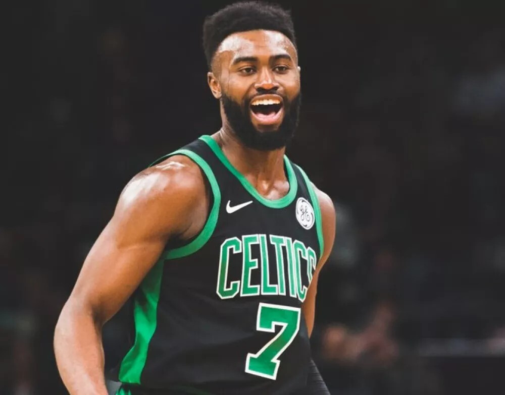 以双后腰或 以双后腰或